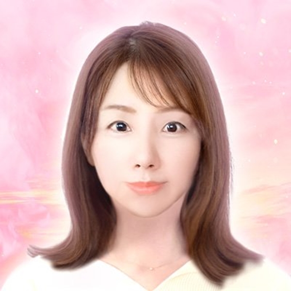 慧美里 （エミリ）先生の得意占術・相談内容・料金